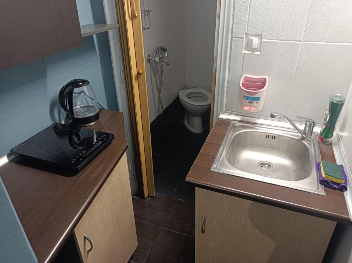 Dipla 2 Apartment